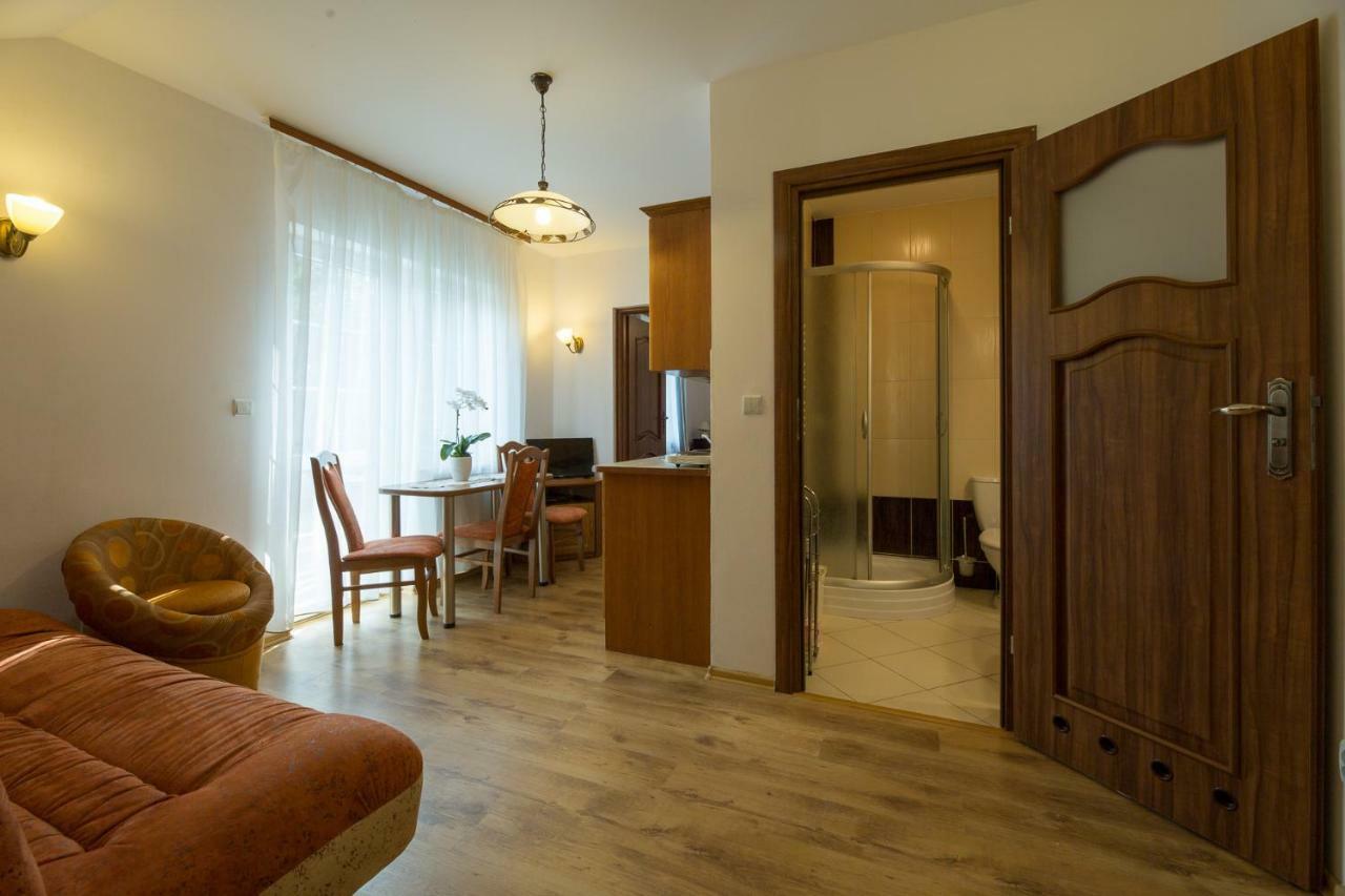 Debina  Apartamenty Na Skarpie المظهر الخارجي الصورة